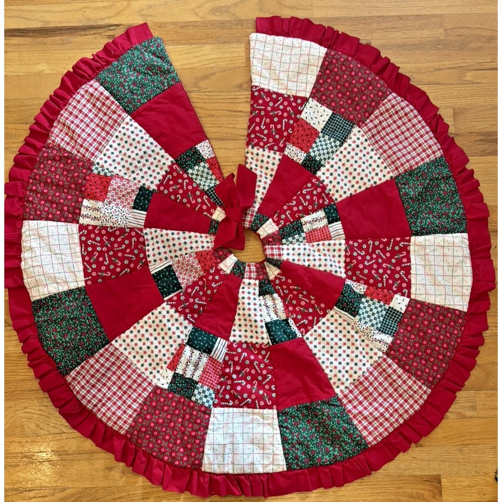 Handmade Patchwork Christmas Tree Skirt 43" Red Green Ruffle Quilted Holiday